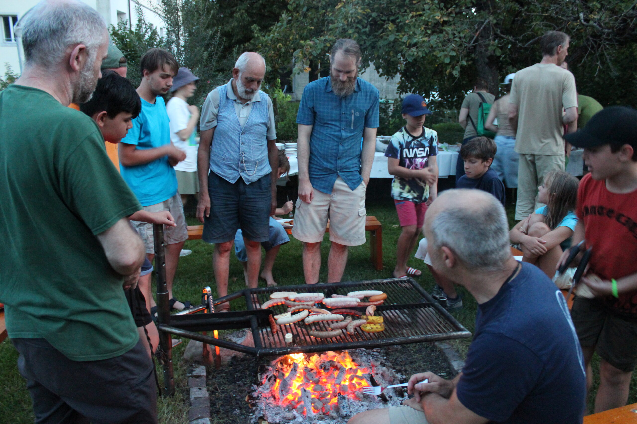 Es war ein schöner Abend und alle genossen es.