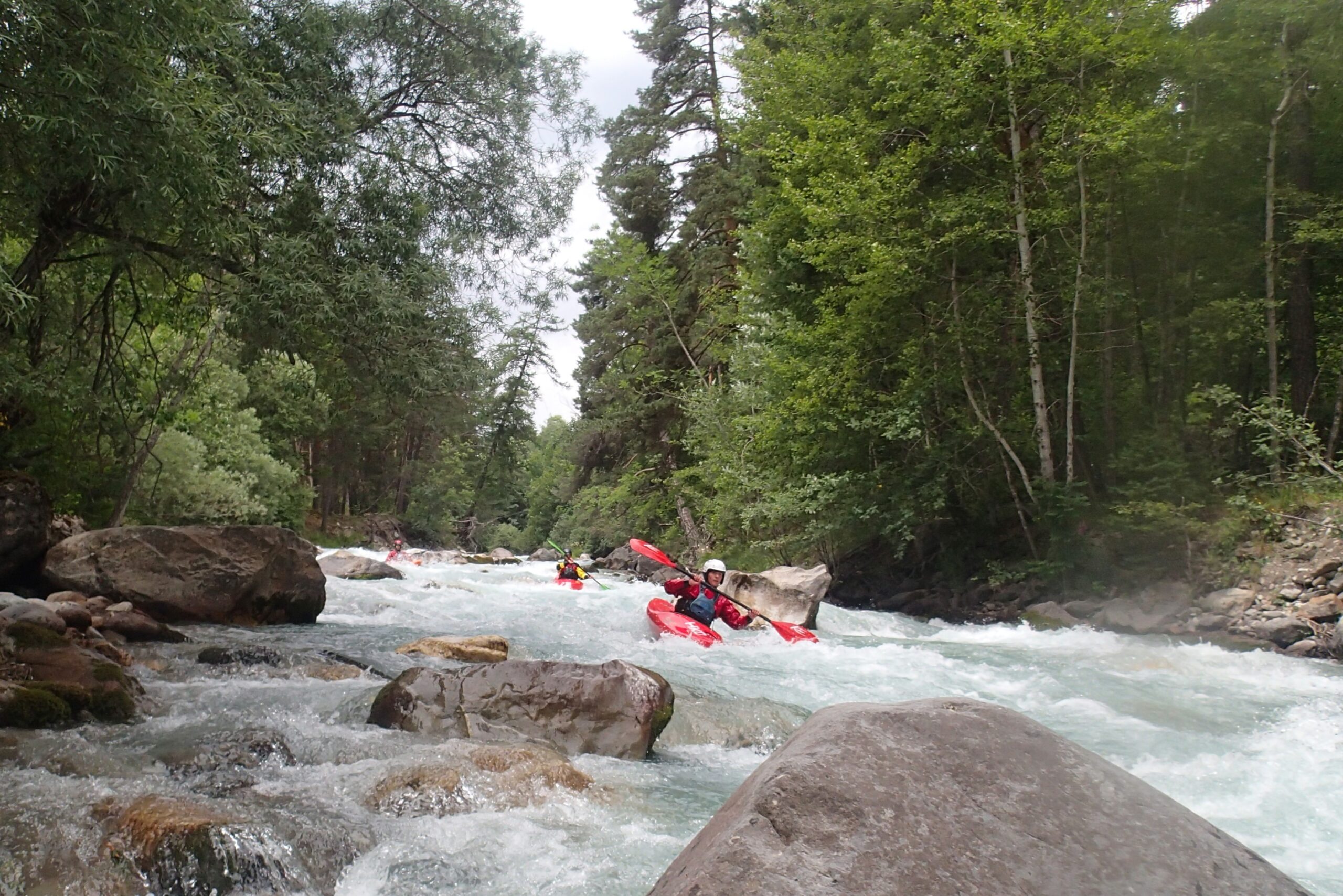 Paddeln in der-Waldschlucht der Guisane